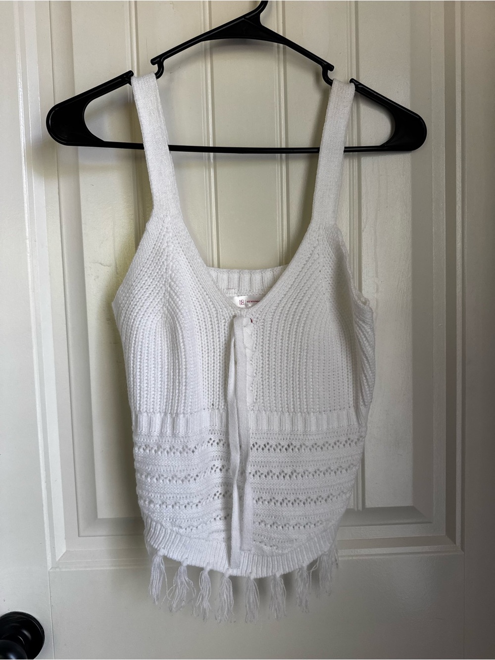 No Boundaries White Eyelet Knit V-Neck Tank with Button Front